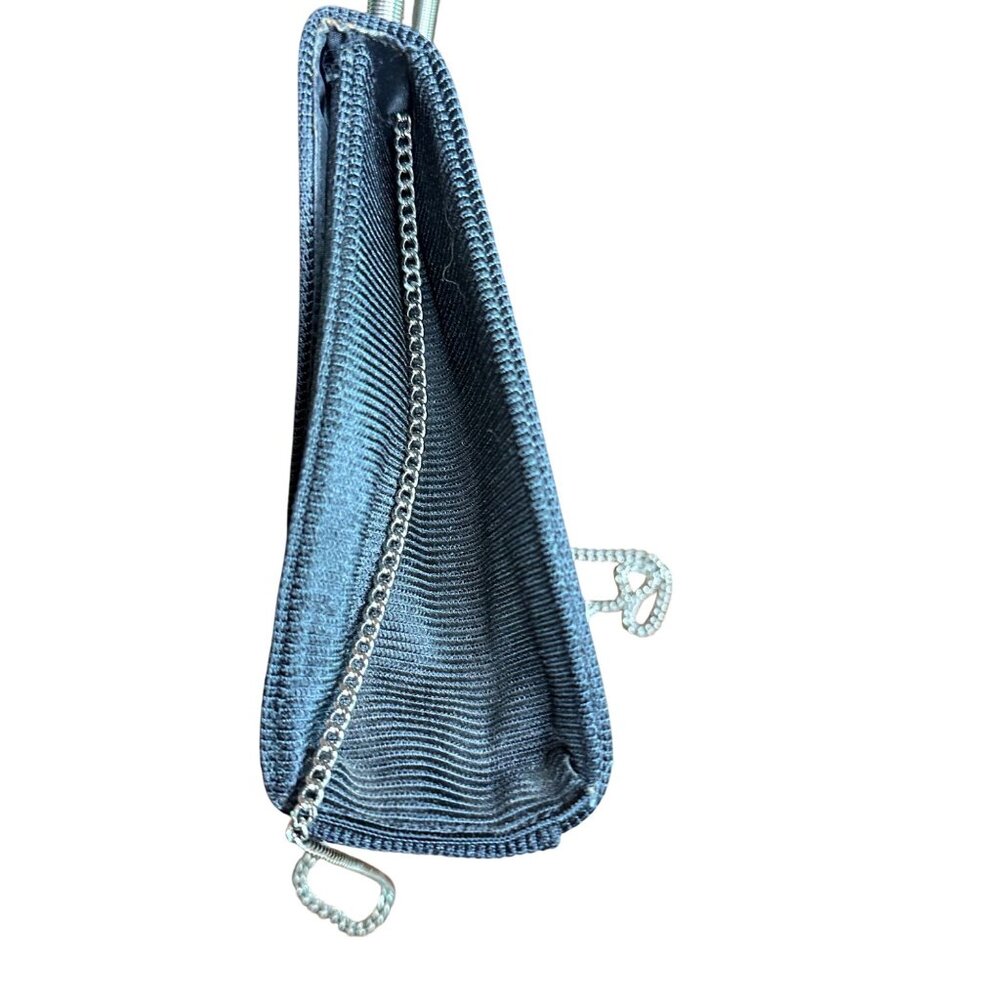 Vintage-Inspired Black Ribbed Purse With Top Handle & Detachable Chain Strap - Picture 6 of 9